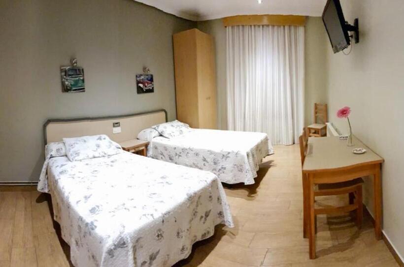 Номер Стандарт, Hostal Puerta La Villa