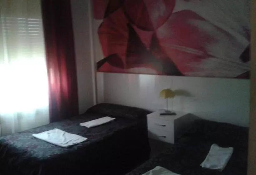 Habitación Estàndard Individual, Hostal Texas 2