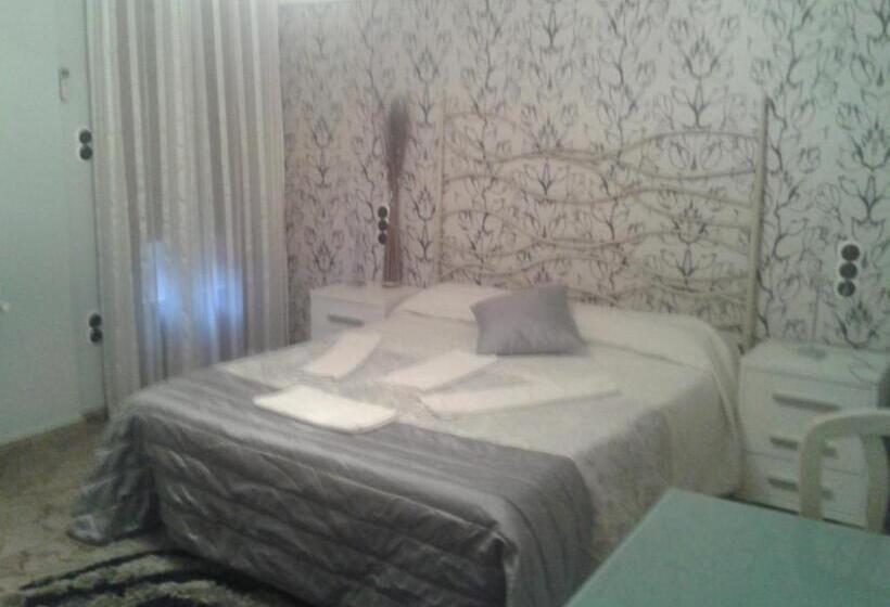 标准单人间, Hostal Texas 2