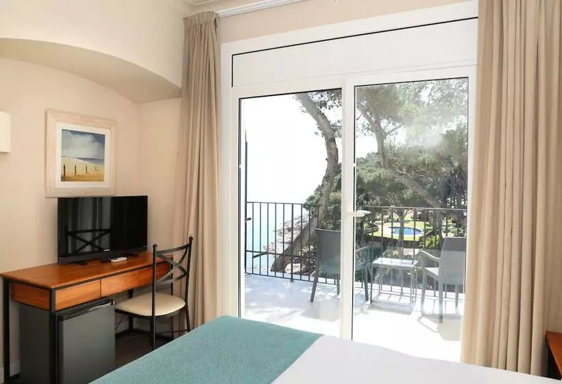 Standard Room Sea View with Balcony, Hostalillo