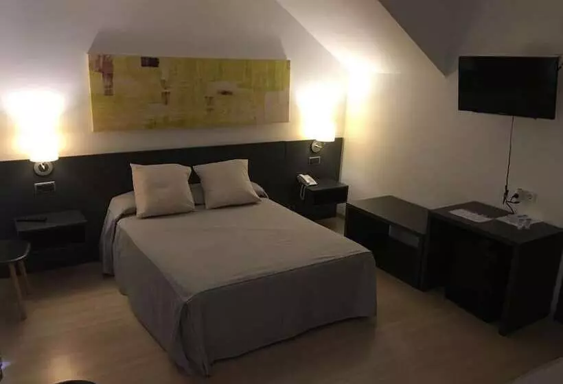 Chambre Quadruple Standard, Marina