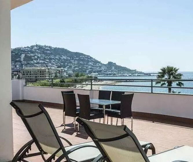 Appartement 1 Chambre Vue Mer, Marina