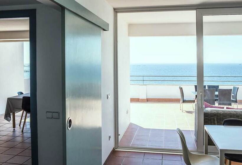 带1个卧室的带海景的公寓, Marina