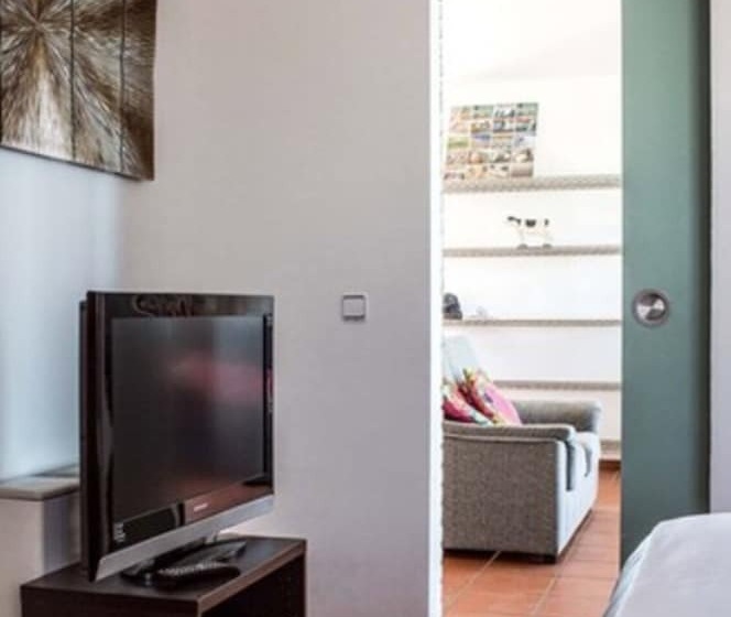 带1个卧室的带海景的公寓, Marina