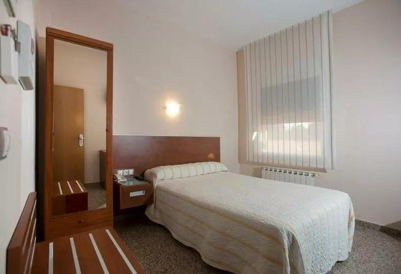 اتاق استاندارد یک نفره, Marivella
