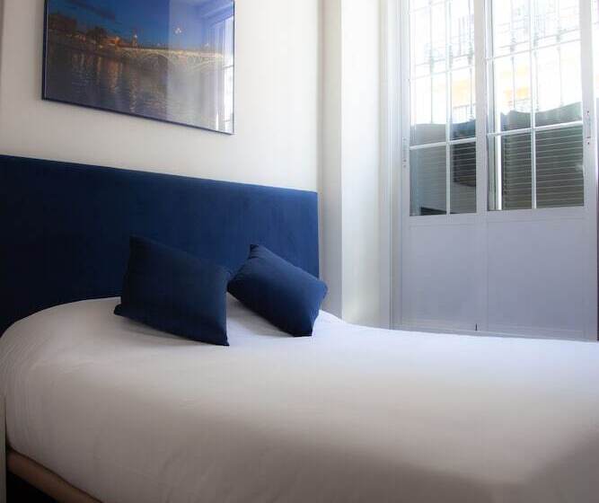 اتاق استاندارد, Noches En Triana