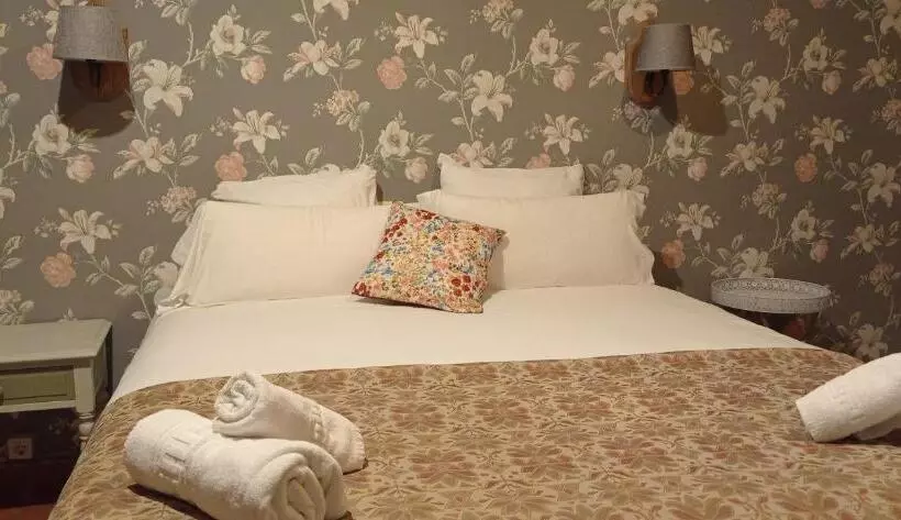 Standardzimmer, Río Escabas, Serranía De Cuenca