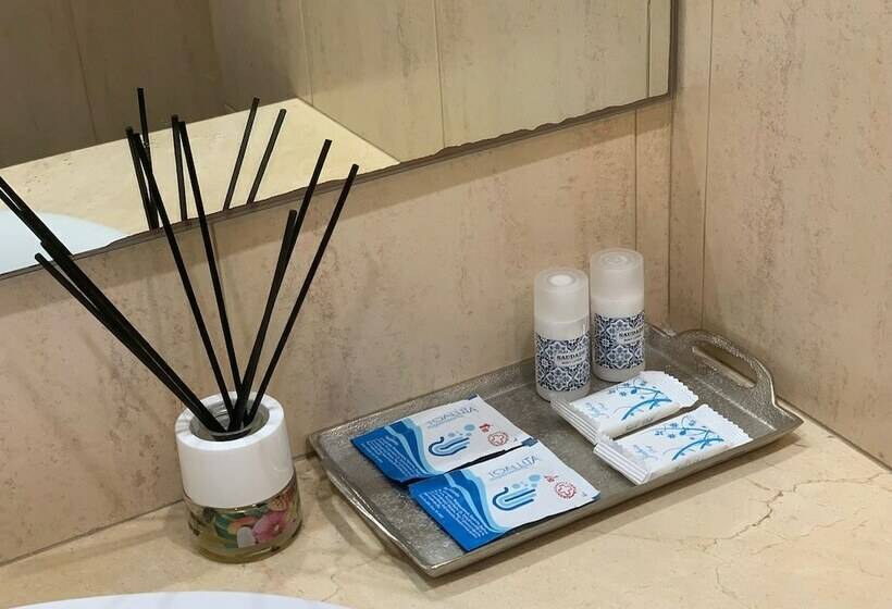 غرفة قياسية, Hostal Torras