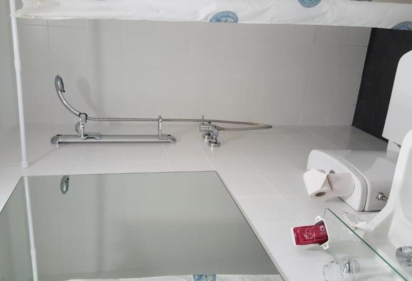 Номер Стандарт Индивидуальный, Hostal Residencia Catalina