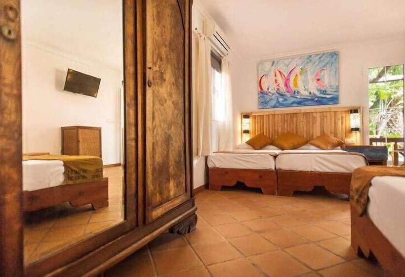 4인용 스탠다드 룸, 100% Fun