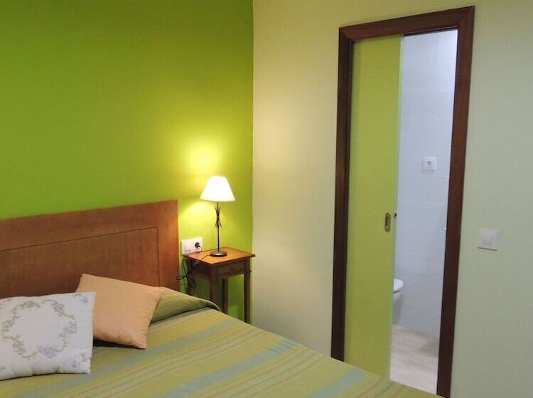 舒适型房间, Hostal Can Massot