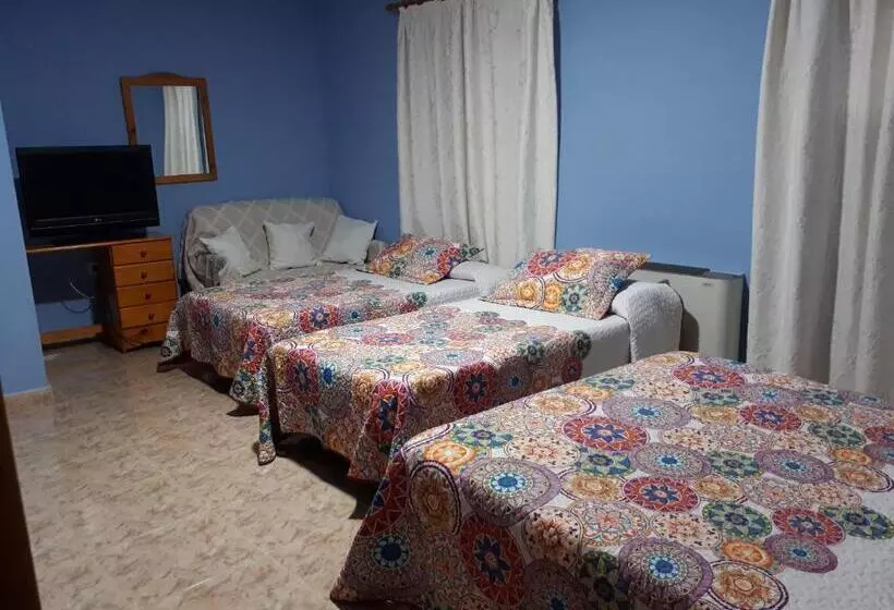 Standard 4 Pers. Værelse, Hostal Julio