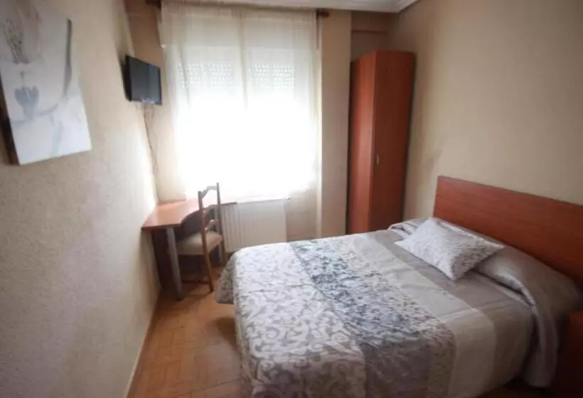 スタンダードシングルルーム, Hostal Sanpatiel