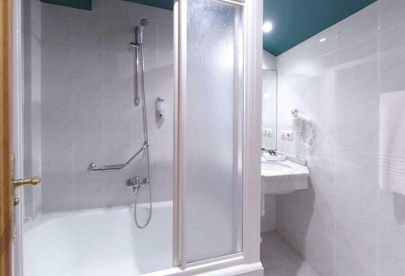 Номер Стандарт, Nest Style Santiago