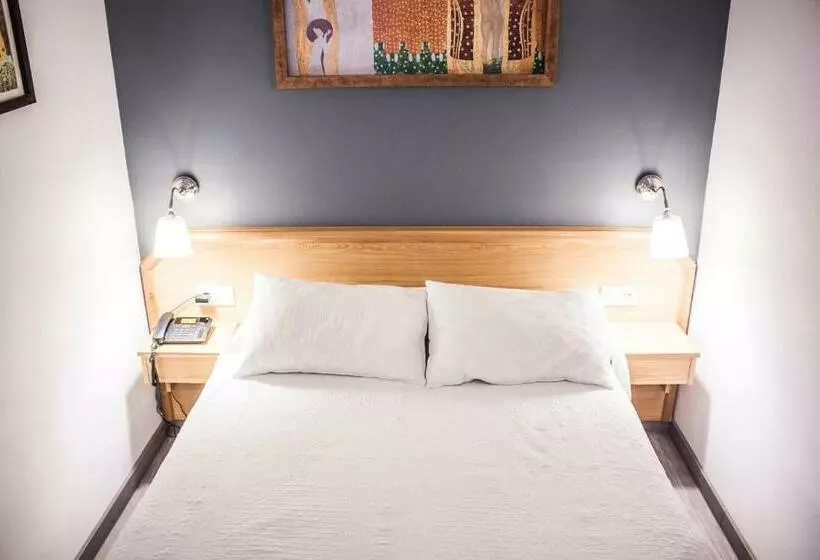 اتاق استاندارد یک نفره, Nest Style Santiago