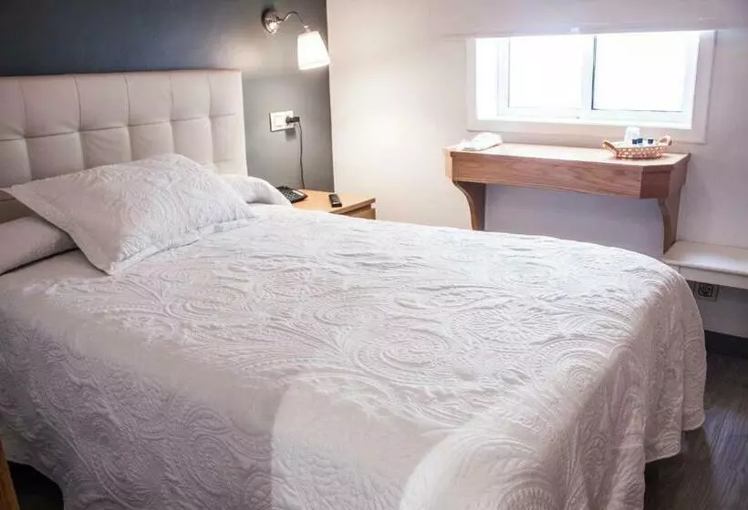 اتاق استاندارد یک نفره, Nest Style Santiago