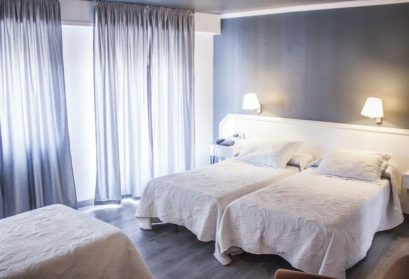 חדר סטנדרט לשלושה, Nest Style Santiago