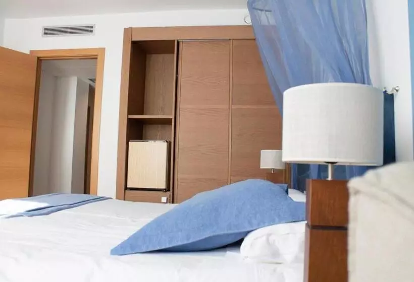 اتاق استاندارد یک نفره, Arha Reserva Del Saja