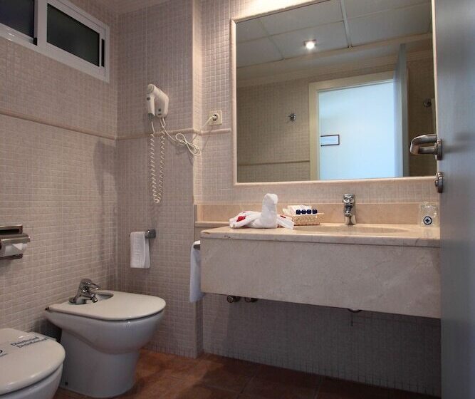 四人标准间, Hospedium Hotel Abril