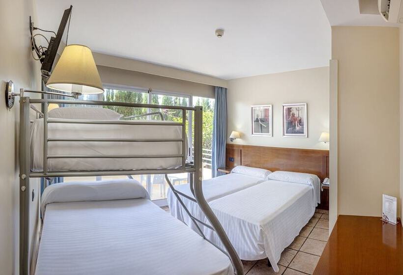 家庭间, Hospedium Hotel Abril