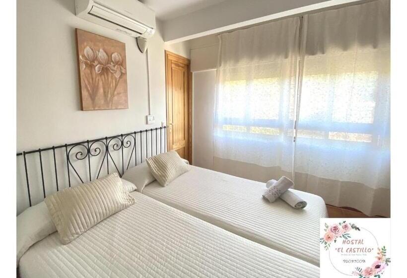 Номер Стандарт, Hostal El Castillo