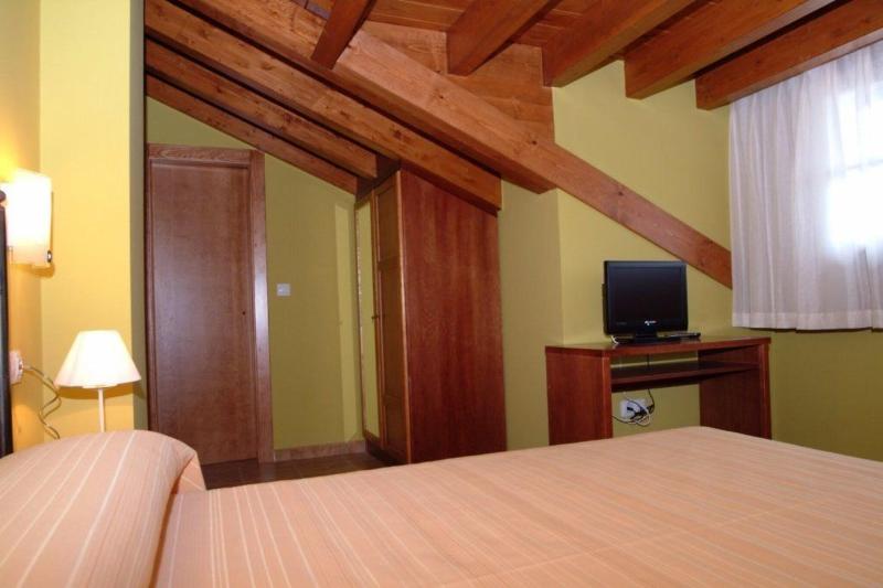 Quarto Superior Quádruplo, Hostal Europa