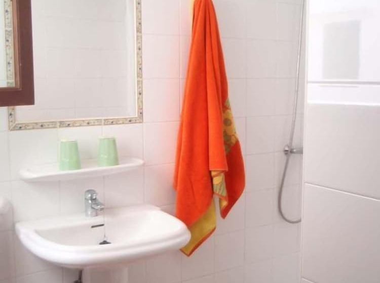 Номер Стандарт, Hostal La Ceiba