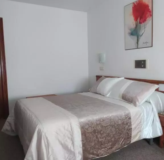 Standart Tek Kişilik Oda, Hostal Palas