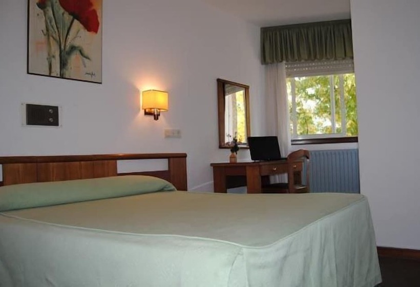 스탠다드 룸, Hostal Palas