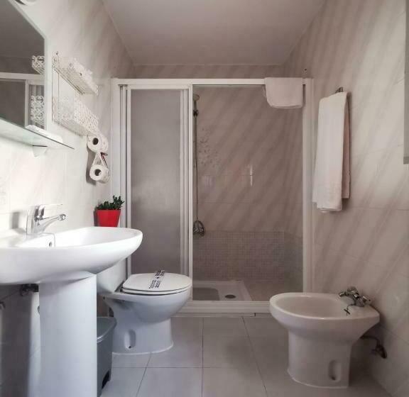 스탠다드 룸, Hostal Senero