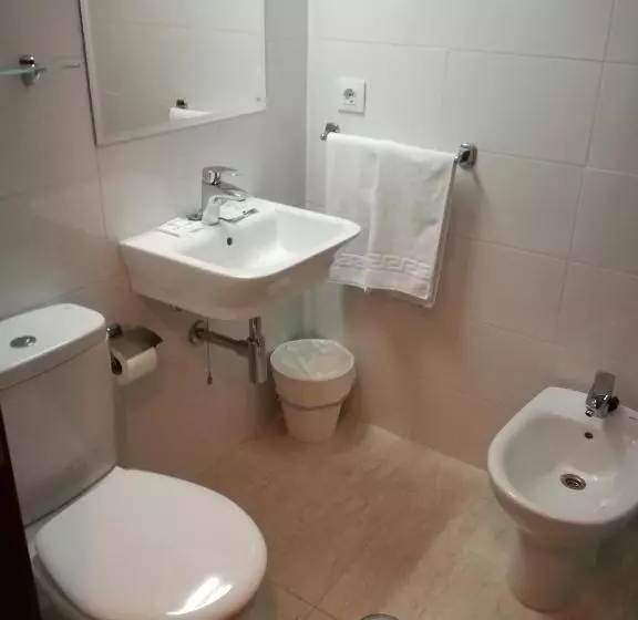 Standart Tek Kişilik Oda, Almendra