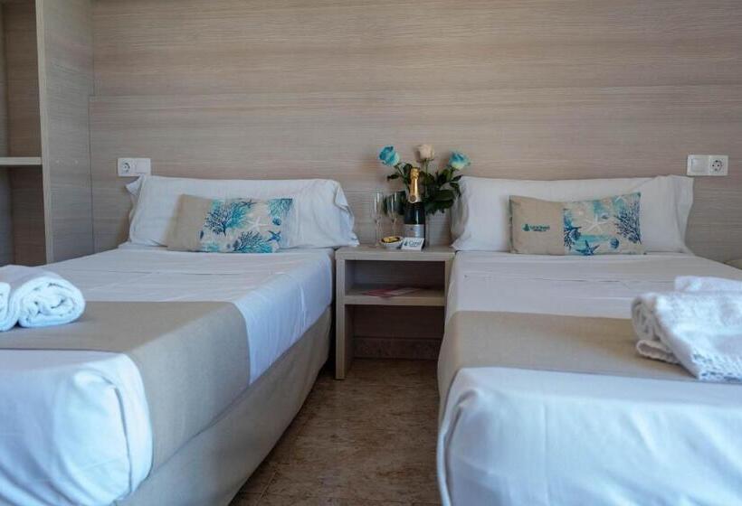 스탠다드 룸, Coral Beach House & Food