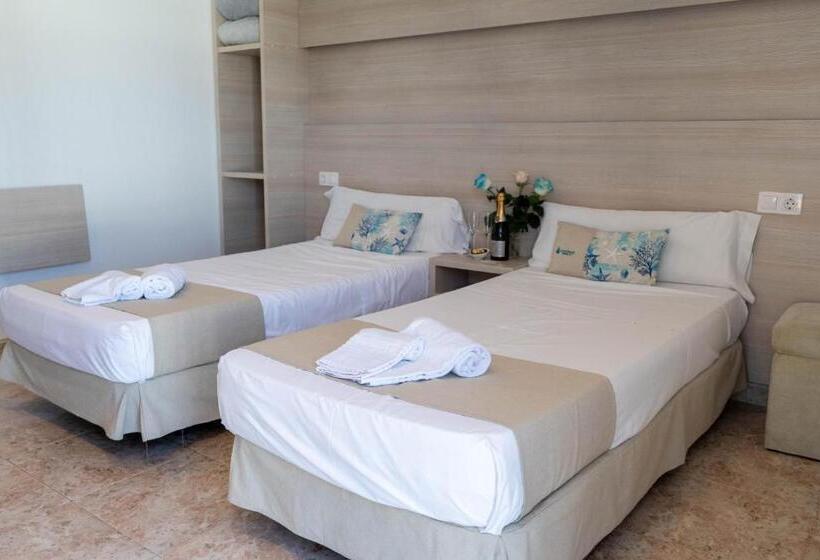 스탠다드 룸, Coral Beach House & Food