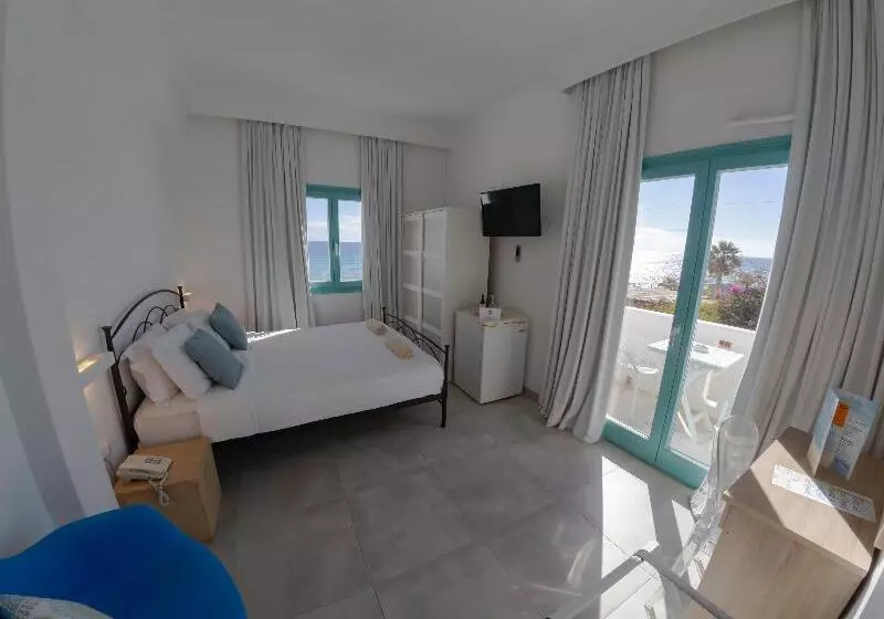 اتاق استاندارد سه نفره, Hospedium Hotel Abril