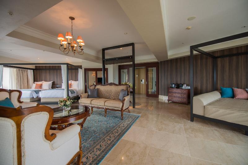Четырехместный Номер Стандарт, Hospedium Hotel Abril