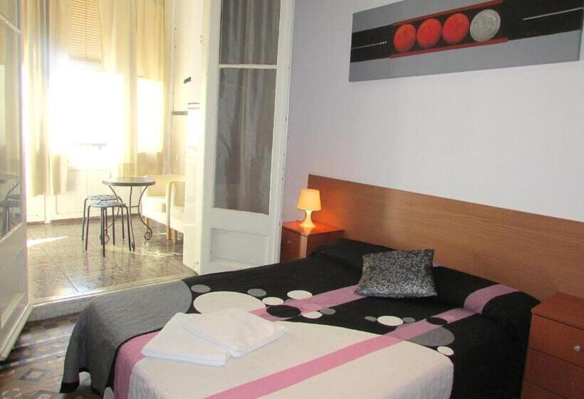 اتاق استاندارد, Hostal Lima