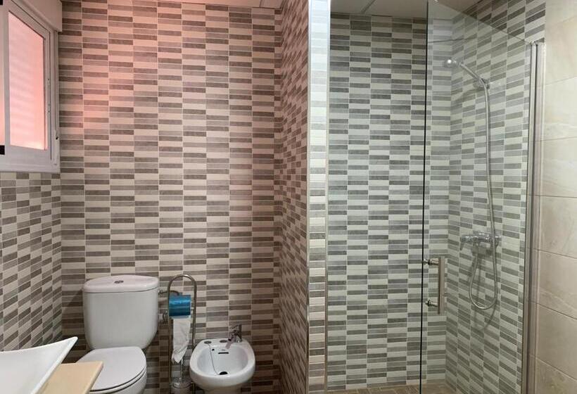 デラックスルーム, Hostal Restaurante Rufino