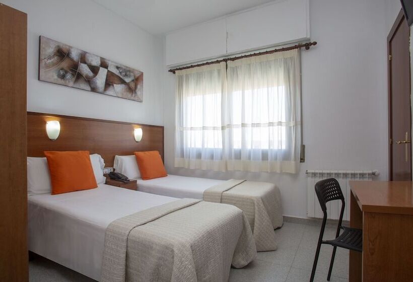 اتاق استاندارد, Hostal Sans