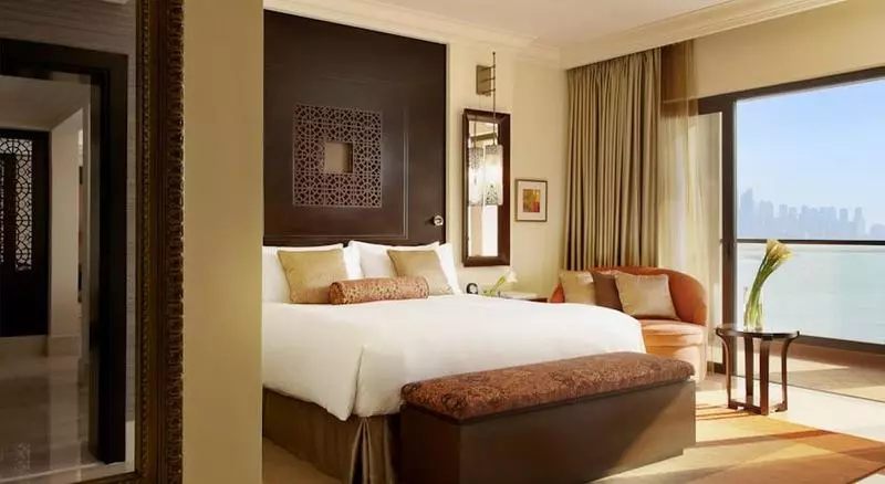 اتاق لوکس, Hostal Sans