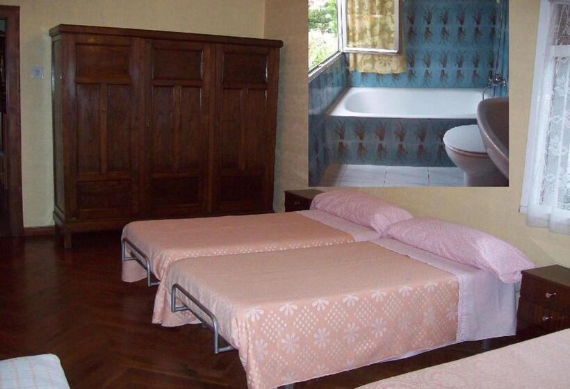 Номер Стандарт Трехместный, Pensión Los Pinos Gijón