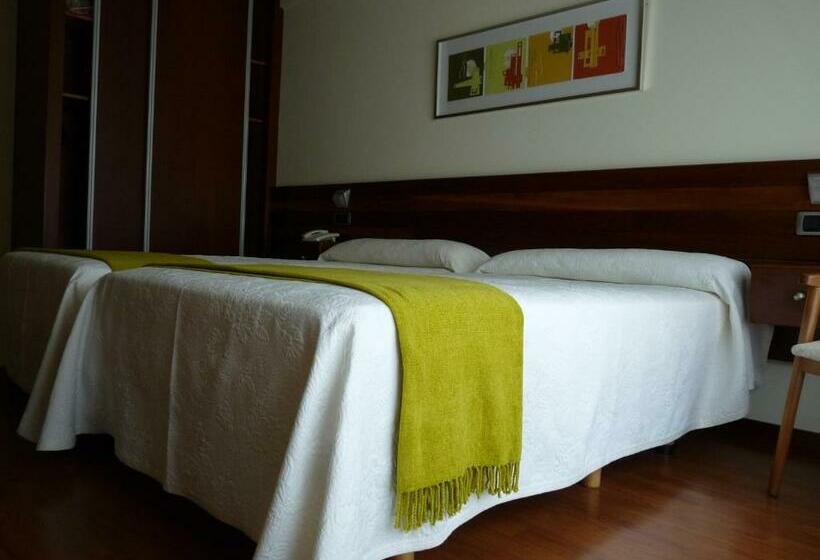 Quarto Estandar, Restaurante San Anton