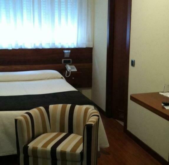 스탠다드 룸, Restaurante San Anton