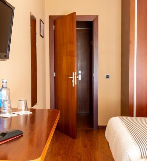 스탠다드 룸, Restaurante San Anton