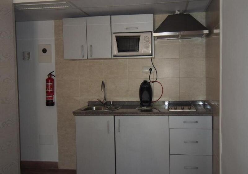 بانگلوی سوپریور, Lago Playa