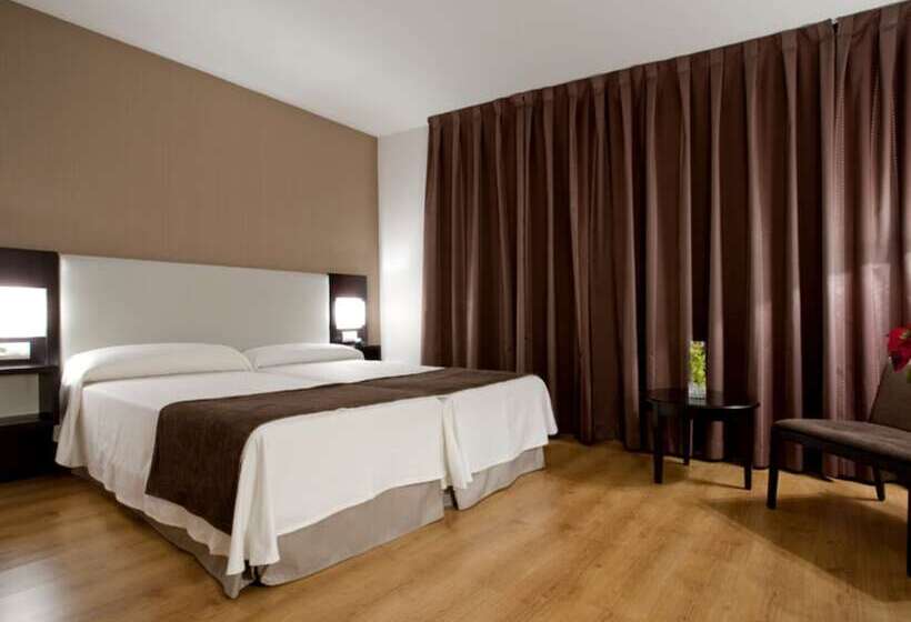 اتاق استاندارد, Hostal Carlos Iii