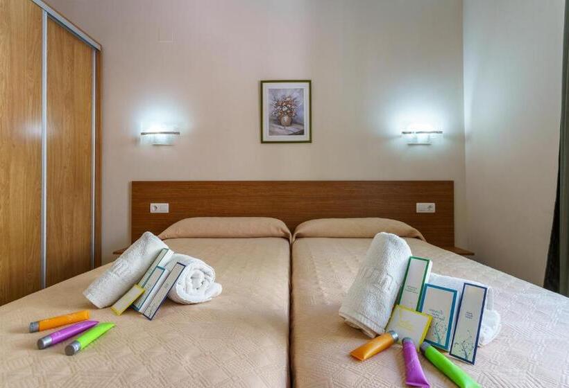 اتاق استاندارد, Hostal Costabella Powered By Faro Homes