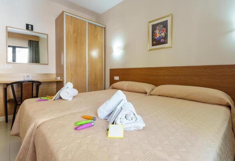 غرفة قياسية, Hostal Costabella Powered By Faro Homes