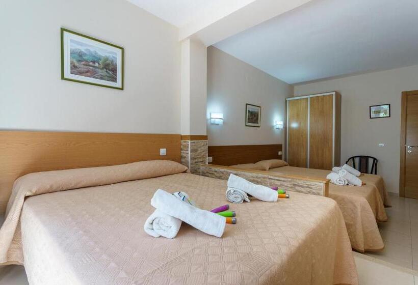 اتاق استاندارد چهار تخته, Hostal Costabella Powered By Faro Homes