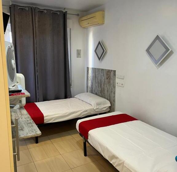 Habitación Estándar, Hostal Las Vegas