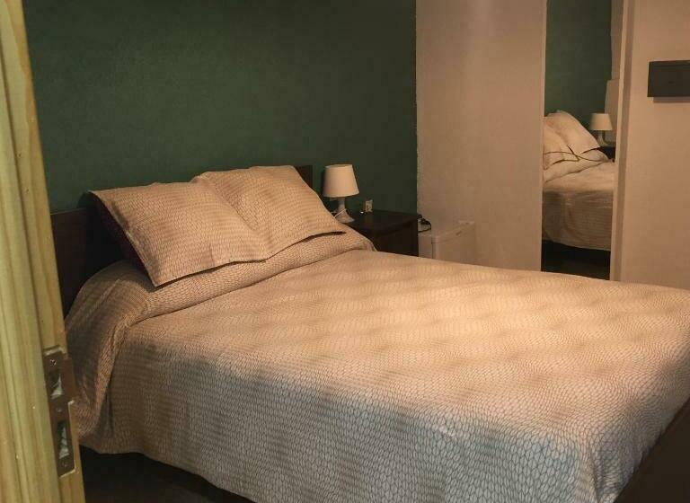 اتاق استاندارد, Hostal Tres Cantos
